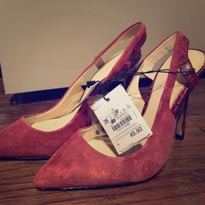 Zara leather high heels red burgundy snake size 6